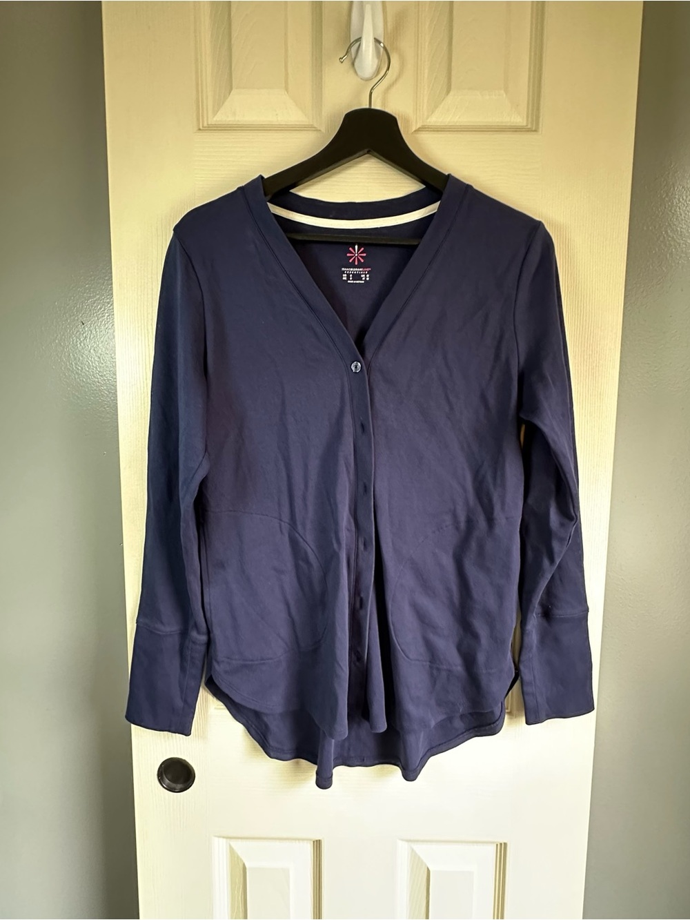 Isaac Mizrahi Live Essentials Navy Tee with Pink Floral Logo